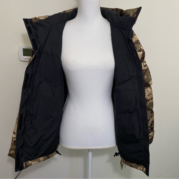 The North Face Women’s Balham Down Coat TNF Black / Camo Print Sz M - Picture 14 of 16